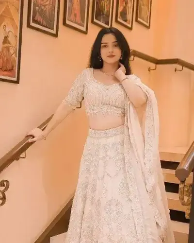 Escort Karaikudi